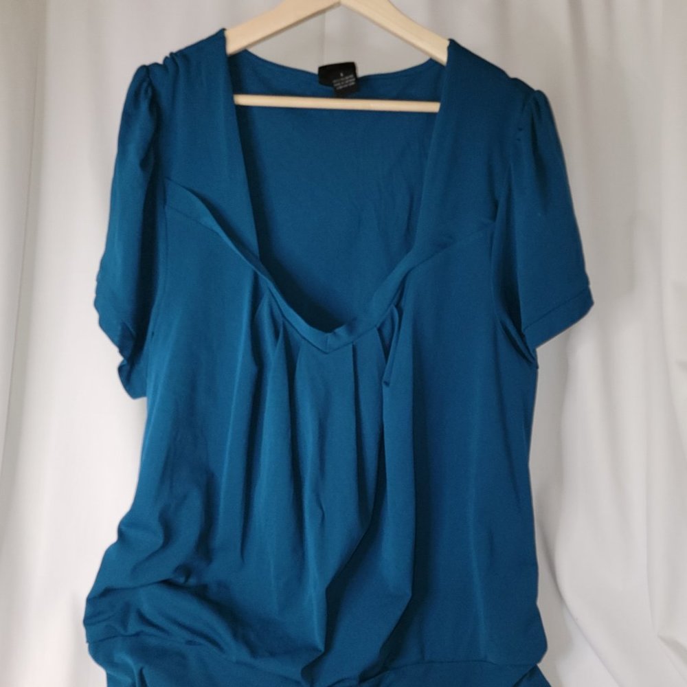 Torrid plus size blouse - Size 4 - Blue - Like New condition - Picture 1 of 3